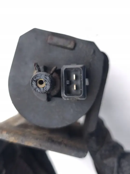 Pompe à carburant Kia Sorento 2009 OEM AMD225865 image 6