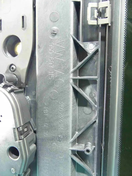 Techo solar OEM 97062421104 Porsche Panamera 970 09-13 image 5