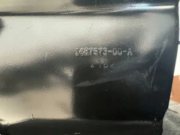 Tesla Model Y Beugel OEM 148757300A - Gebruikt image 5