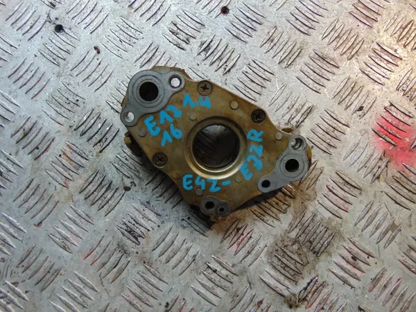 Öljypumppu OEM 1ZZ 3ZZ Toyota Corolla Avensikselle image 2