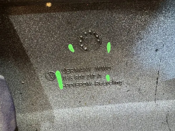 Paraurti anteriore VW Golf III 3 1H 91-03 image 9