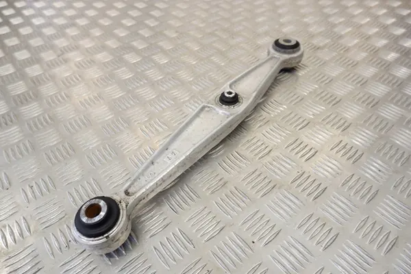 Braccio di controllo posteriore destro LEXUS LS 4873050111 image 2