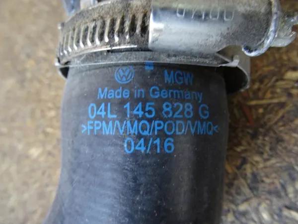 Intercooler Schlauch AUDI A5 8T A4 B8 2.0 TDI 04L131111M image 6