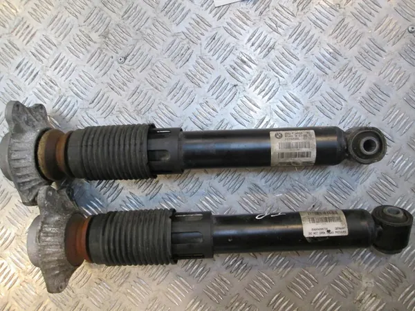 Set Ammortizzatori Posteriori BMW 5 F07 GT OEM 6798150 image 3