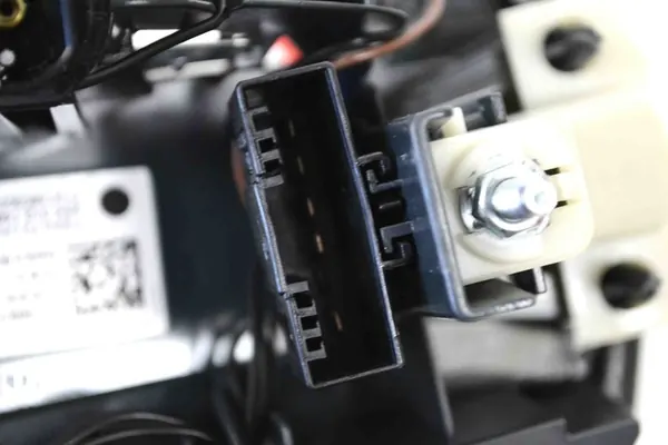 BMW 3 F30 F35 F31 2015 Luz Trasera Izquierda image 2