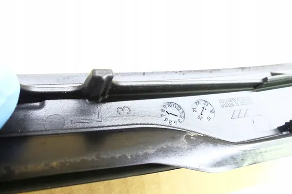 Framruta list vänster OEM 7399031 image 6