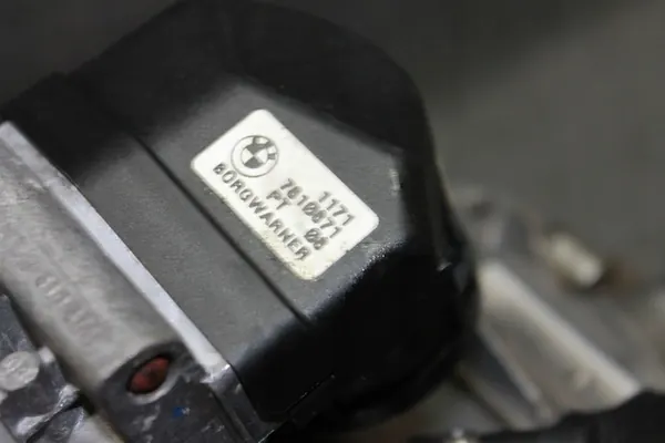 Enfriador EGR N57 para BMW F30 F32 F07 F10 F01 image 8