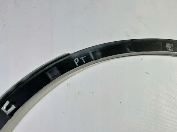 OEM 670049026DX Takaoike oikea Maserati Levante image 7