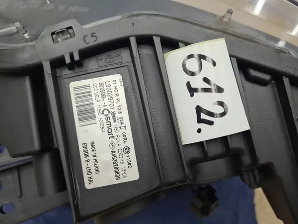 SMART FORTWO III A453 Rechter Voorlamp Halogeen + LED OEM image 6