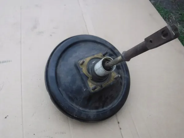 Bromsservopump Audi 100 C4 2.5TDI, 1993 image 2