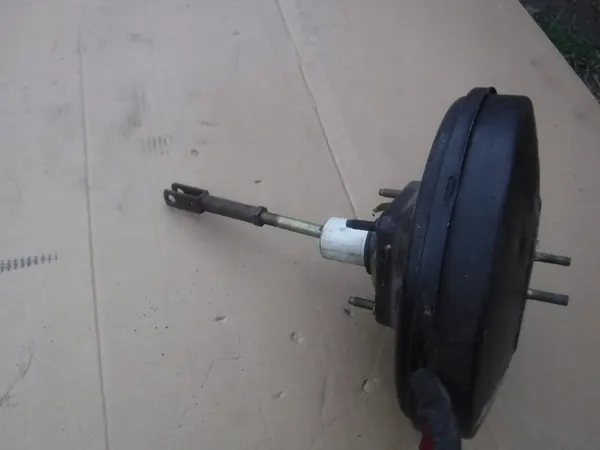 Bromsservopump Audi 100 C4 2.5TDI, 1993 image 3