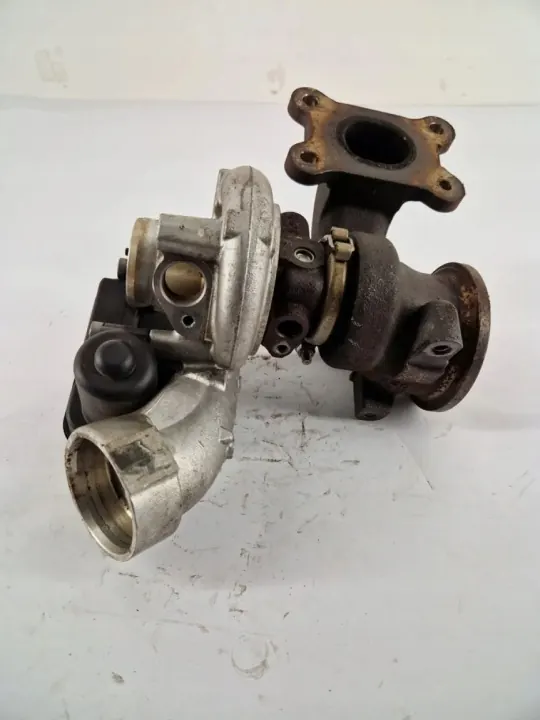 Turbo VW Passat B8 1.4L Diesel 110kW OEM 04E145715F image 5