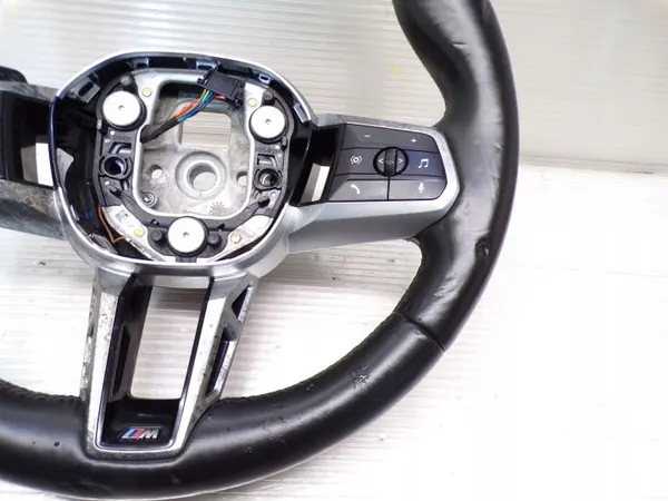 OEM Nahka M-paketti Monitoimiohjausteippi BMW image 4