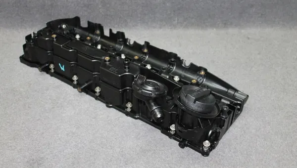 BMW E90 F30 F32 F10 F15 F01 2.5D 3.0D Tampa de Válvulas - 7800309 image 3