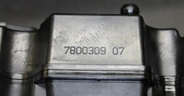 BMW E90 F30 F32 F10 F15 F01 2.5D 3.0D Tampa de Válvulas - 7800309 image 8