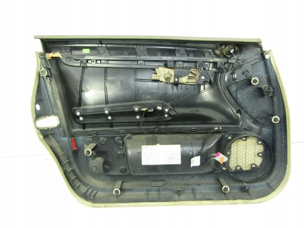 Audi A4 Avant rechter voorportierbekleding OEM 8E0867106 image 3