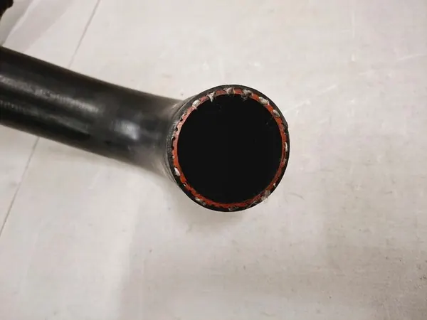 NISSAN QASHQAI I 1 J10 1.5 DCI Ladeluftrohr image 5