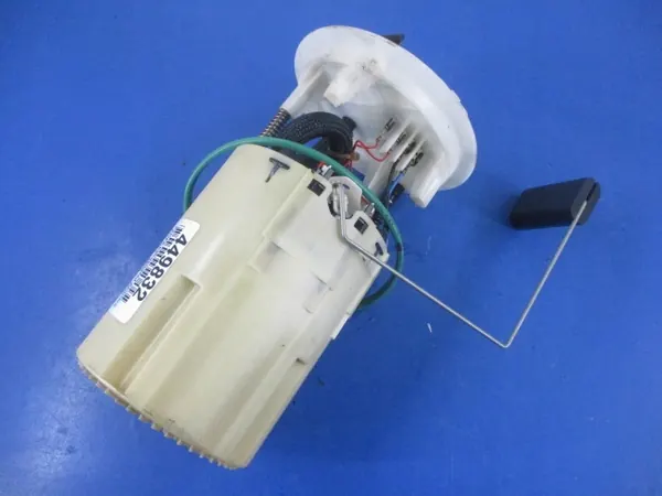 FIAT IDEA 2.0 16V Bomba de combustível 51746634 image 3