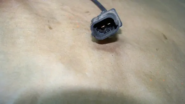 Sensor de temperatura de escape Opel Zafira B 55558578 image 4