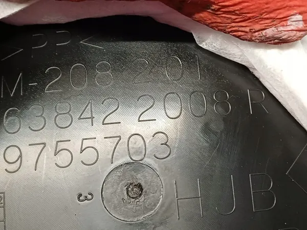 Renault Captur 2 höger framskärm OEM 638422008R image 4