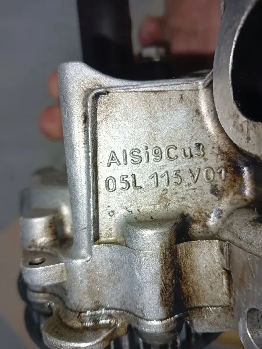 Ölwanne OEM 05L103603 für VW Audi Skoda 2.0 TDI image 10