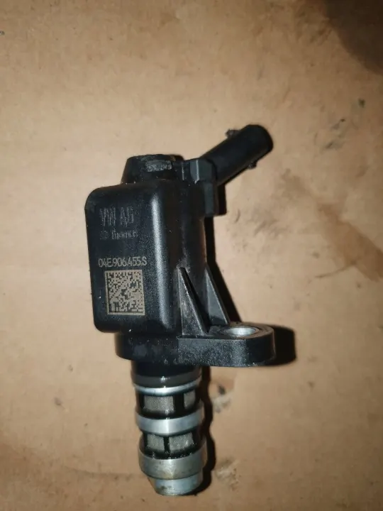 Öljynpainoanturi-Venttiili OEM 04E906455S VW T-Roc image 2