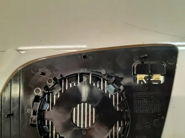 MERCEDES V KLASA VITO W447 Höger Spegelglas OEM A4478111700 image 3