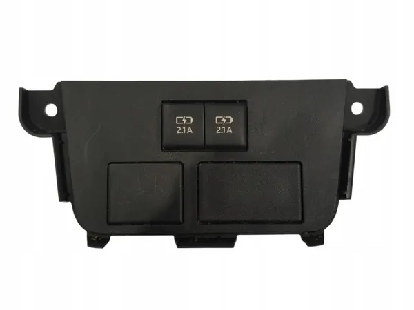 Toyota USB-aansluiting OEM 588490E060 voor Highlander XU50 image 2