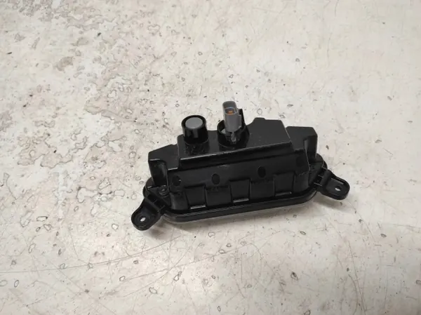 Backljus KIA SPORTAGE V 5 21- OEM 924A3R2000 image 4