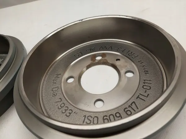 SEAT MII Takajarrukengät 1S0609617 Alkuperäiset image 7