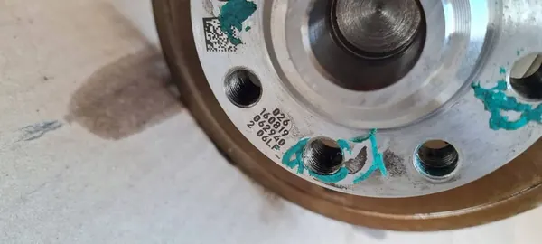 Audi A4 2.0 TFSI Vevaxel OE 050105189B image 2