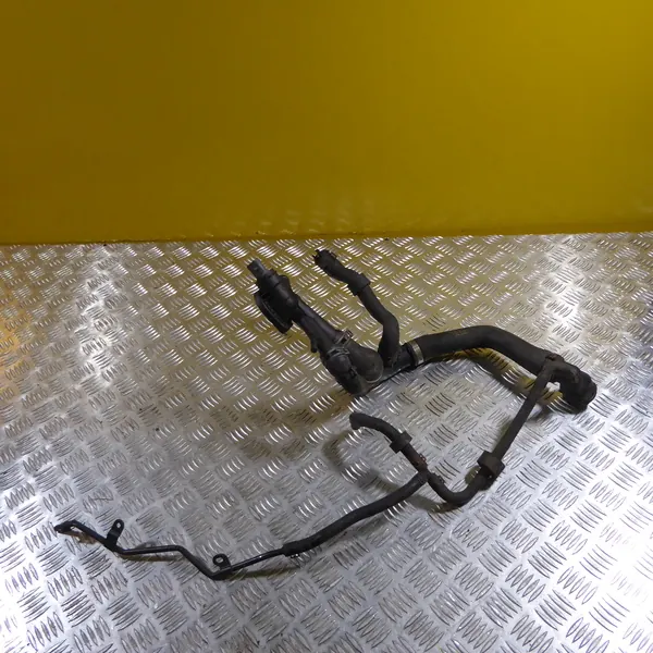 VW AUDI SKODA 2.0 TDI Vesiputki 1K0122101KD image 2