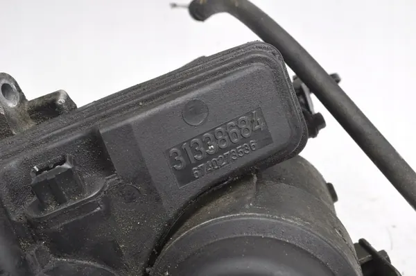 VOLVO S60 II 2.5 T5 Olje Filterhus 31338684 image 5