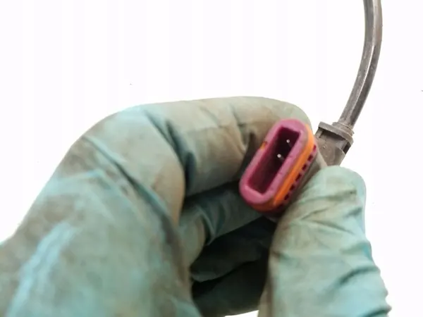 2011 Mercedes-Benz E W212 Bakre knuckle A2125402117 image 2