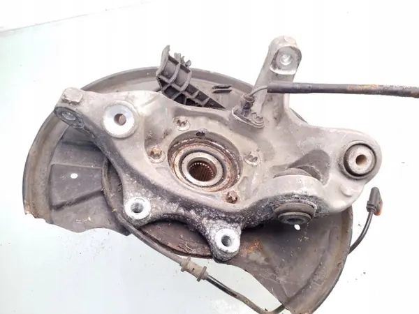 2011 Mercedes-Benz E W212 Bakre knuckle A2125402117 image 5