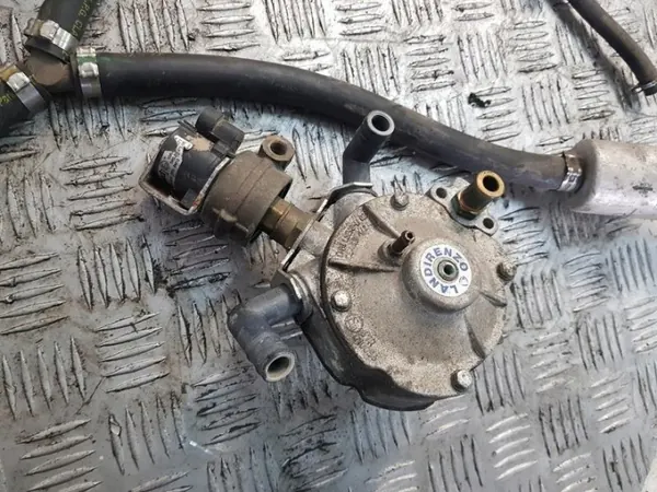 Kit LPG OEM GFJDGFHJ-879678 para Dacia Sandero 1.4 image 6