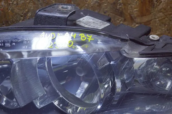 AUDI A4 B7 Faro Izquierdo UK (C2320) OEM 8E0941003BL image 8