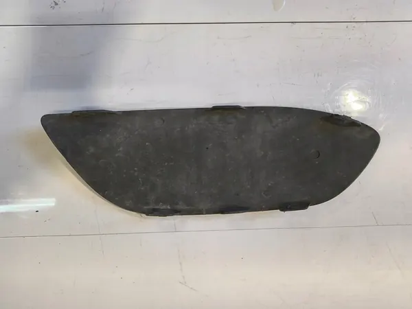 GRILLE DE PARCHOC MERCEDES CLASSE C W205 Droite A2058850823 image 4