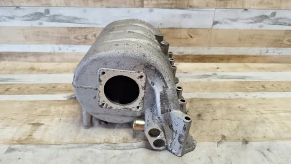 Intake Manifold VW CADDY III 1.9L 038129713 image 5