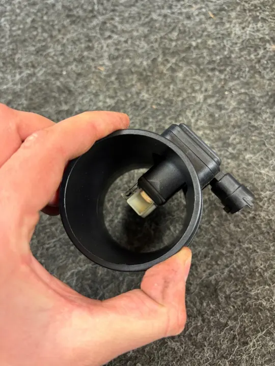 Débitmètre Opel Vectra C 1.8 16V OEM 55353813 image 6