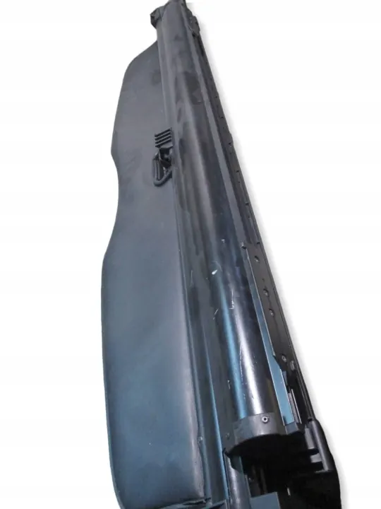 BMW 5 E61 Tavaratilan sälekaihdin Musta OEM AIC4086 image 4