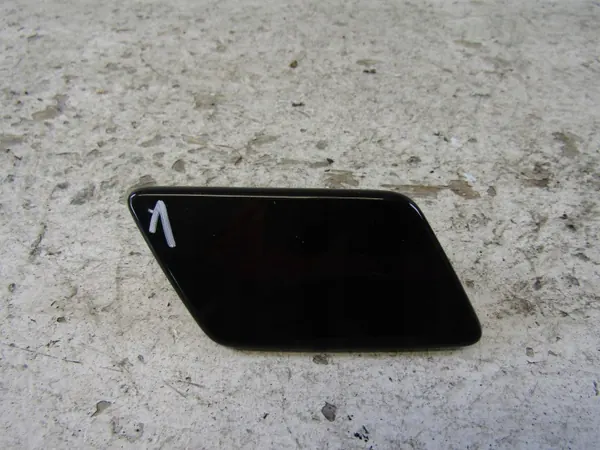 BMW X1 E84 M-Paketti pesulakki oikea OEM 8038048 image 2