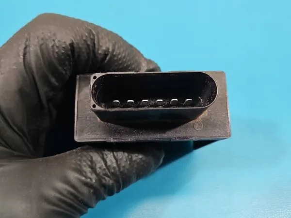 Bränslepumpmodulkontroller Skoda Octavia III 3Q0906121A image 3