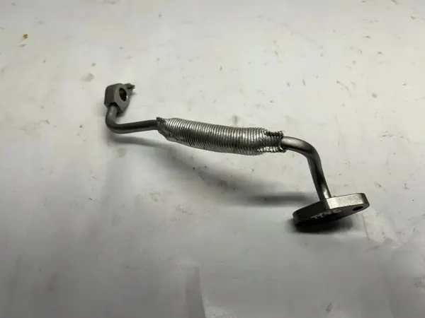 Conduto de óleo turbo OEM AFR71759 Chevrolet Camaro image 4