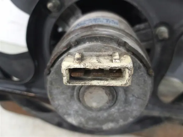 Ventilador de radiador VW TRANSPORTER T4 1992-2003 2.0B 84CV OEM image 7