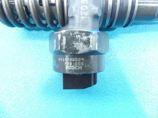 Pompe à lave-glace OEM 0414720029 testée 1.9 TDI image 3