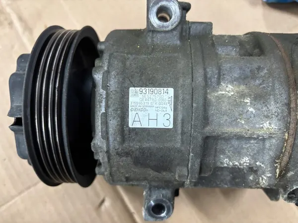 Compressore A/C Opel Corsa D Meriva A OE image 6