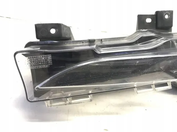 Tesla Model 3 Halogen Rechts Scheinwerfer OEM 107739600D image 4