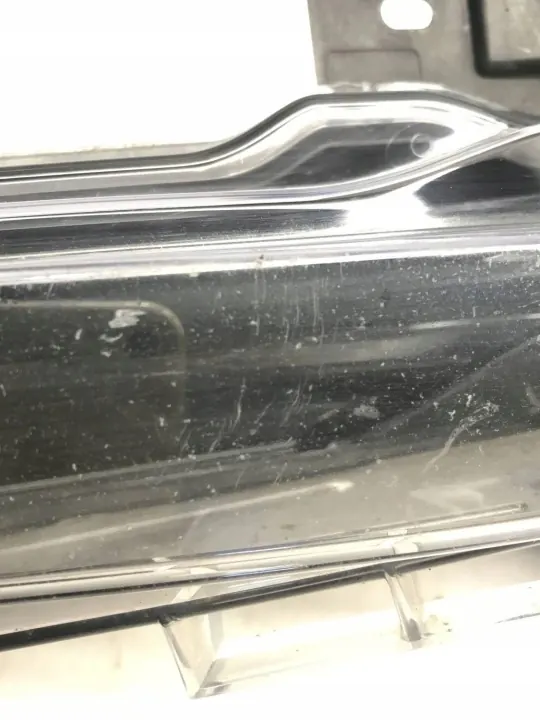 Tesla Model 3 Halogen Rechts Scheinwerfer OEM 107739600D image 5
