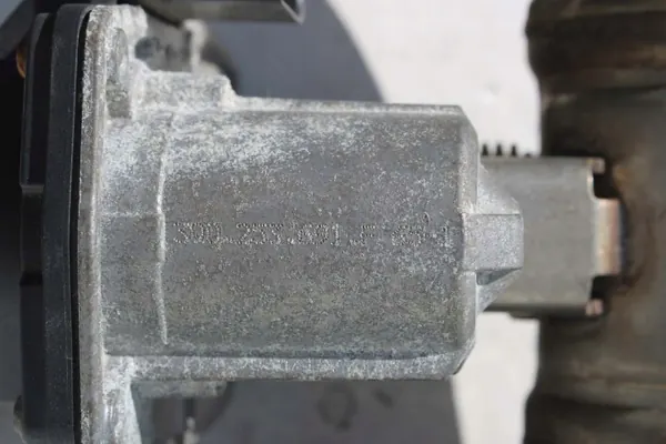 OEM bt-cars-37940 Audi Catalisador com Válvula image 7